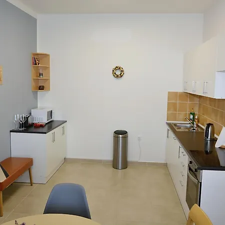 Apartment Aparman Hr&hr Slany
